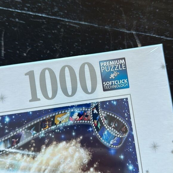 🆕 Disney Fantasia Collectors Ed. Puzzle - Picture 4 of 7